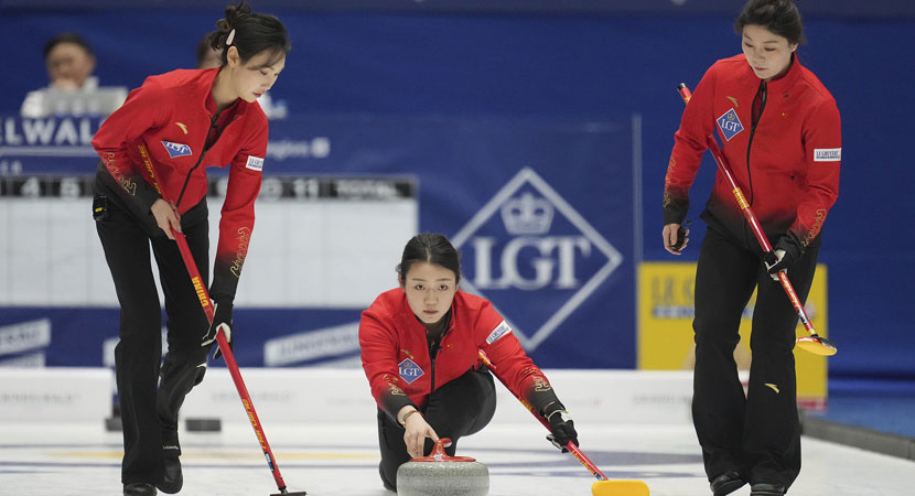 英超第19輪利物浦0-0曼聯 阿利森發揮神勇連撲必進球.